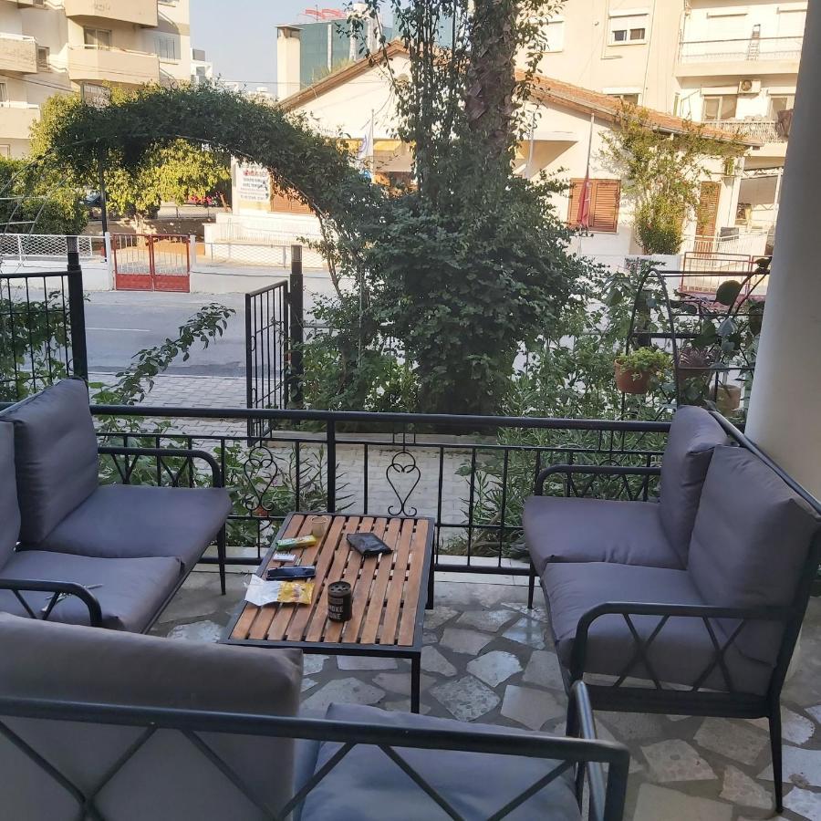 Compact Home Nicosia Exterior photo
